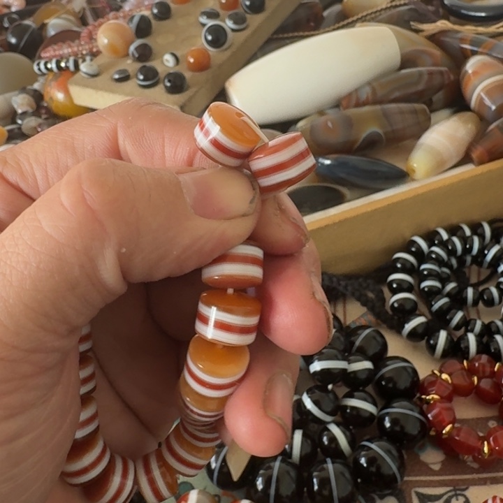 .***.玛瑙/玉髓合金珠宝奇石