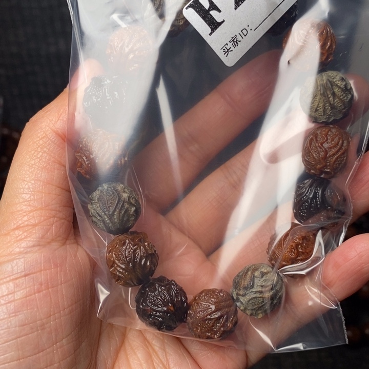 阿***绅手串/手链贡木暗香出品精品木串
