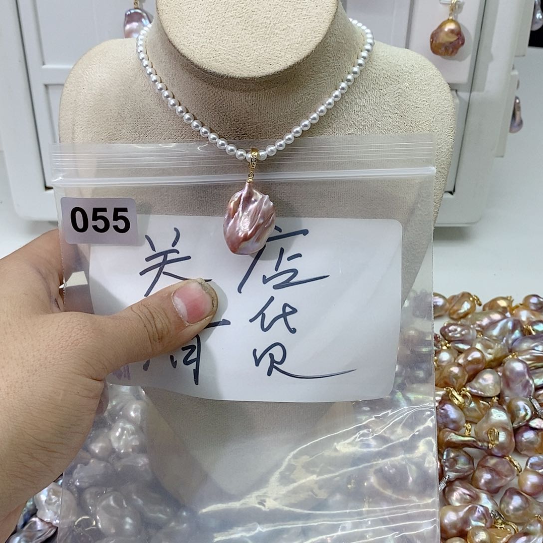 淡水珍珠颈饰合金