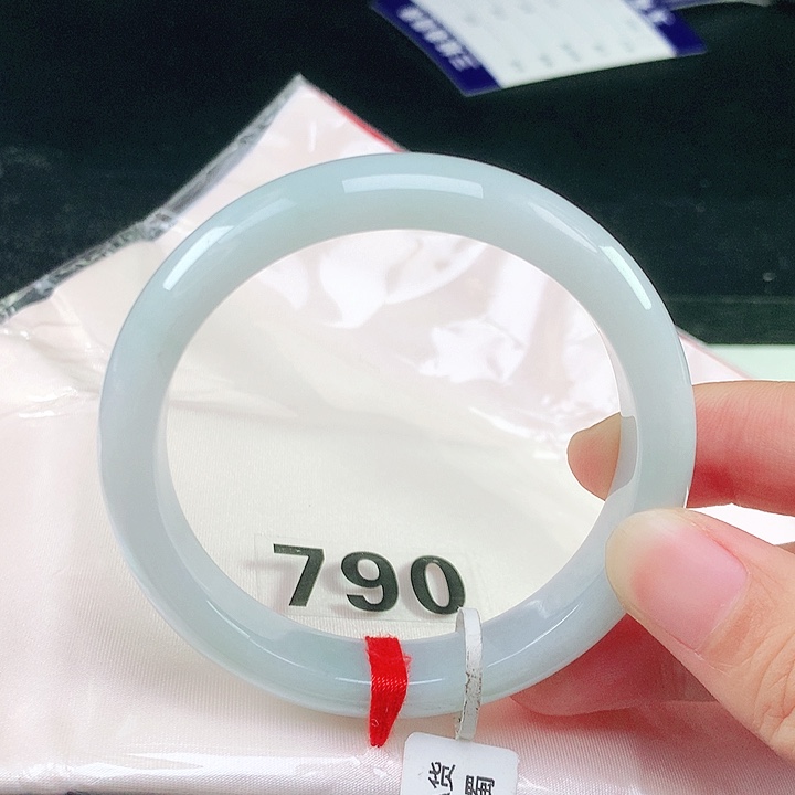 未镶嵌手镯翡翠翡翠手镯