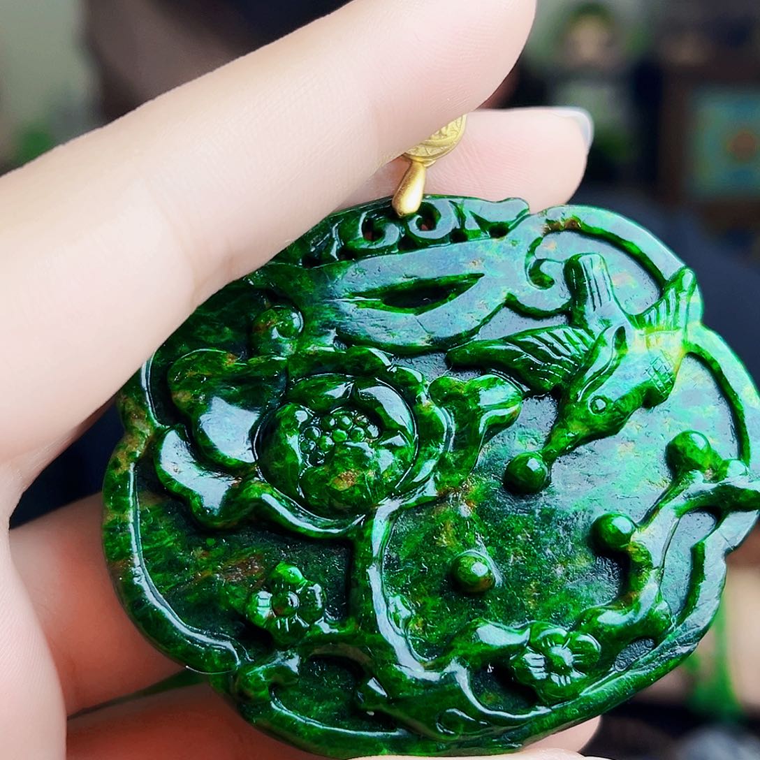 颈饰银S925镶嵌翡翠多样性