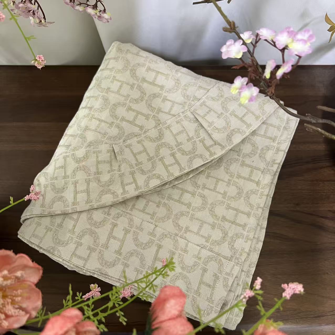 【圆角贴边】字母之语-浅咖色棉床单230*250cm