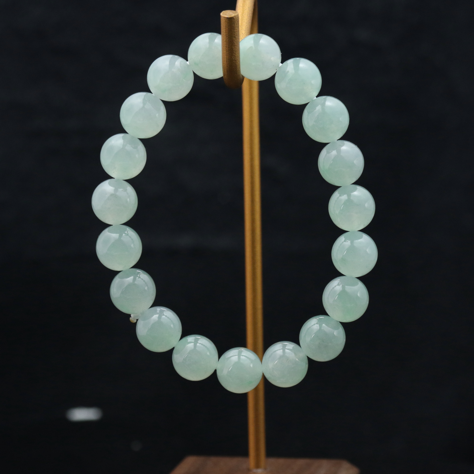 35天然缅甸翡翠A货珠串/200226/上海嘉禾拍卖