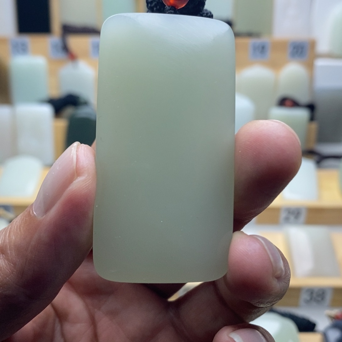 未镶嵌和田玉挂件