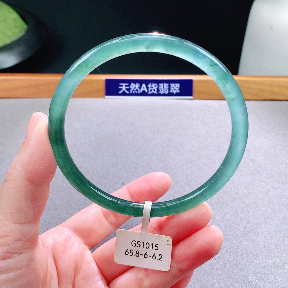 未镶嵌手镯翡翠天然翡翠手镯a货