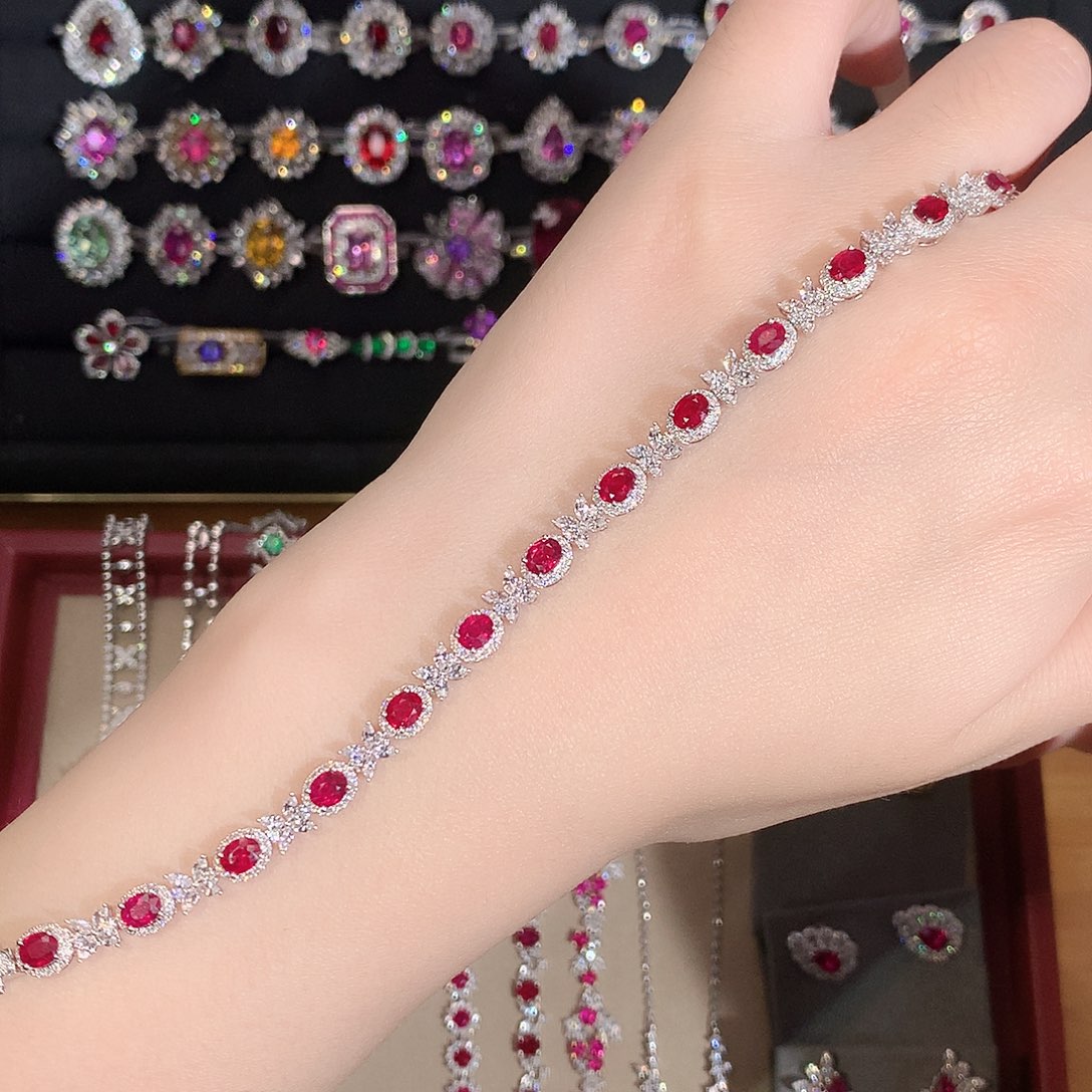 18K金镶嵌红宝石手链4.85ct/天然宝石/七天无理由