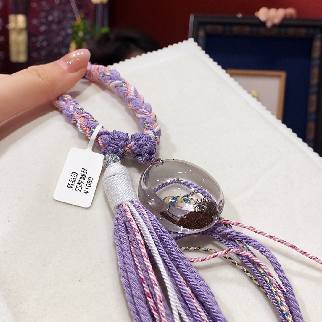 车挂未镶嵌水晶水晶