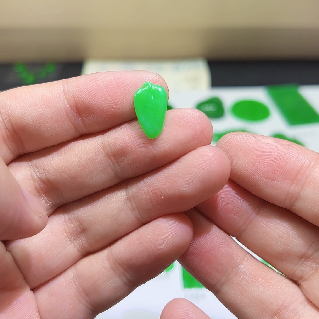 裸石翡翠天然缅甸A货翡翠