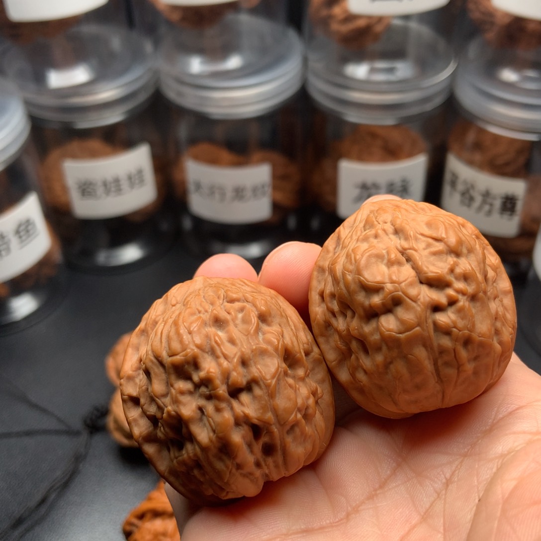 吊坠文玩核桃金钱豹