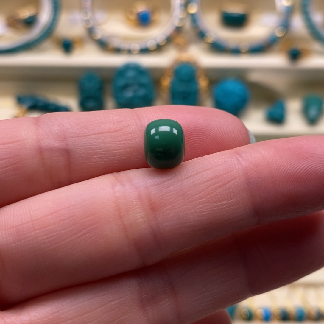 未镶嵌绿松石珠宝奇石直径8.6×6.9军绿老型福利款