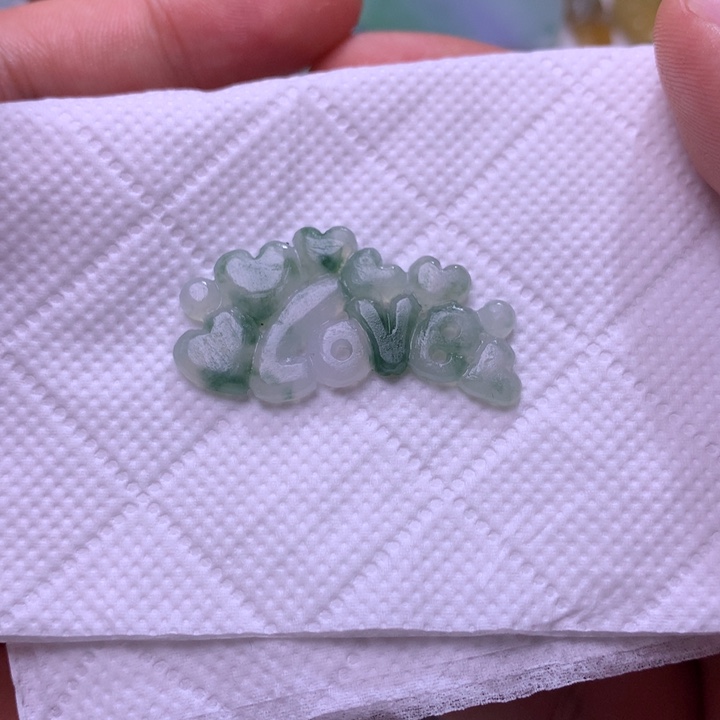 定制翡翠未镶嵌毛货