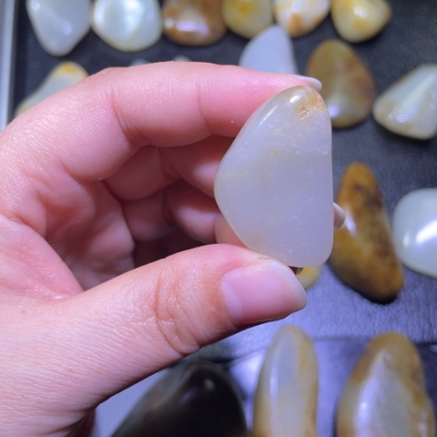 和田玉（子料）未镶嵌颈饰