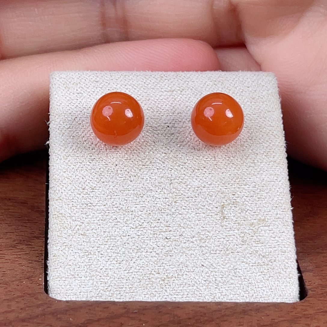 南红玛瑙未镶嵌保山柿子红耳钉8mm