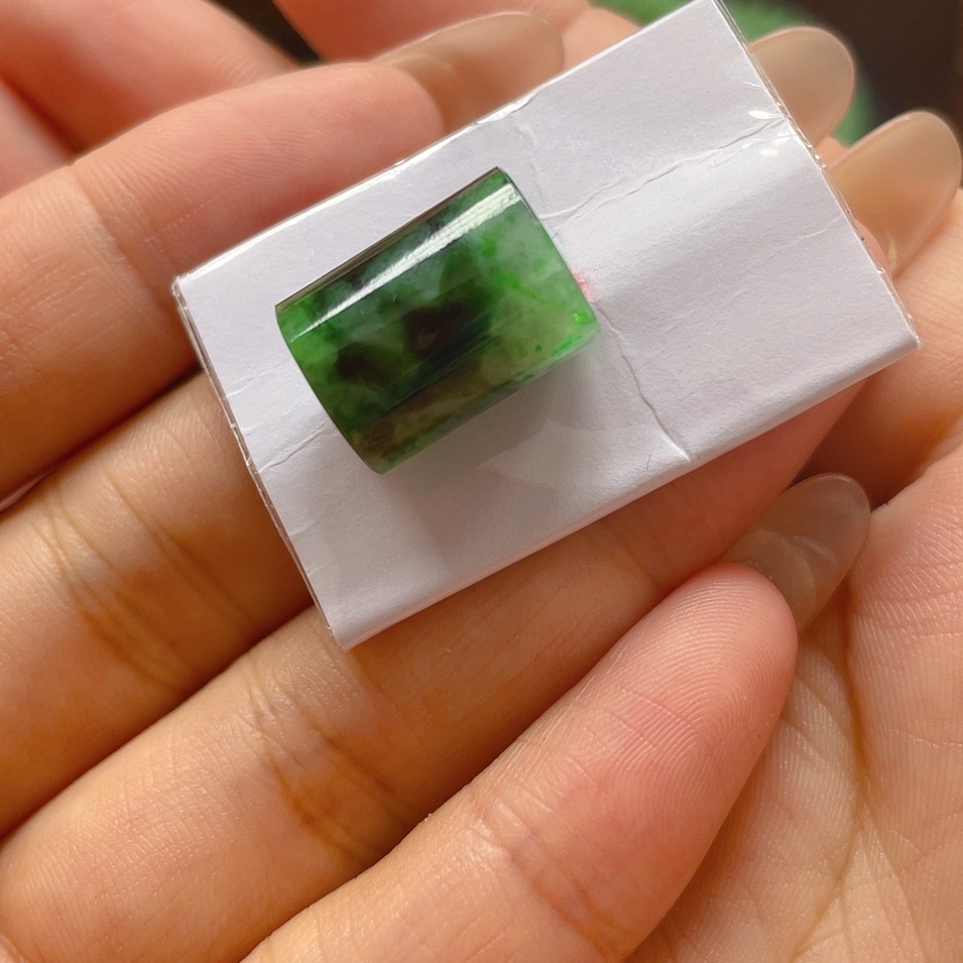 翡翠手镯未镶嵌翡翠260