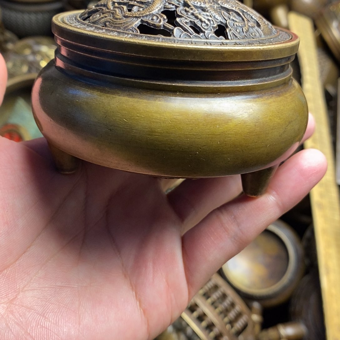 精美铜器做工精良