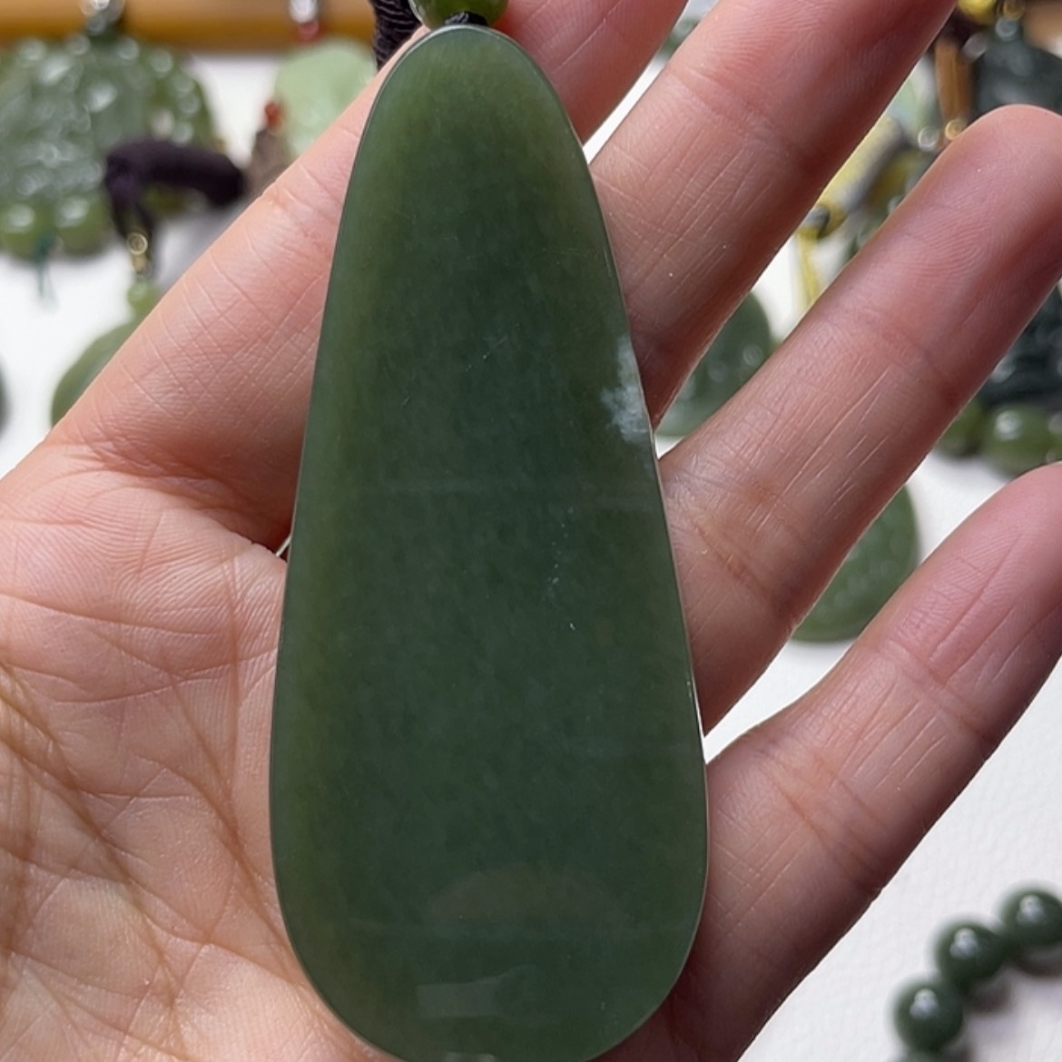 【闪购商品】岫岩老玉（透闪石质玉）手串未镶嵌老*