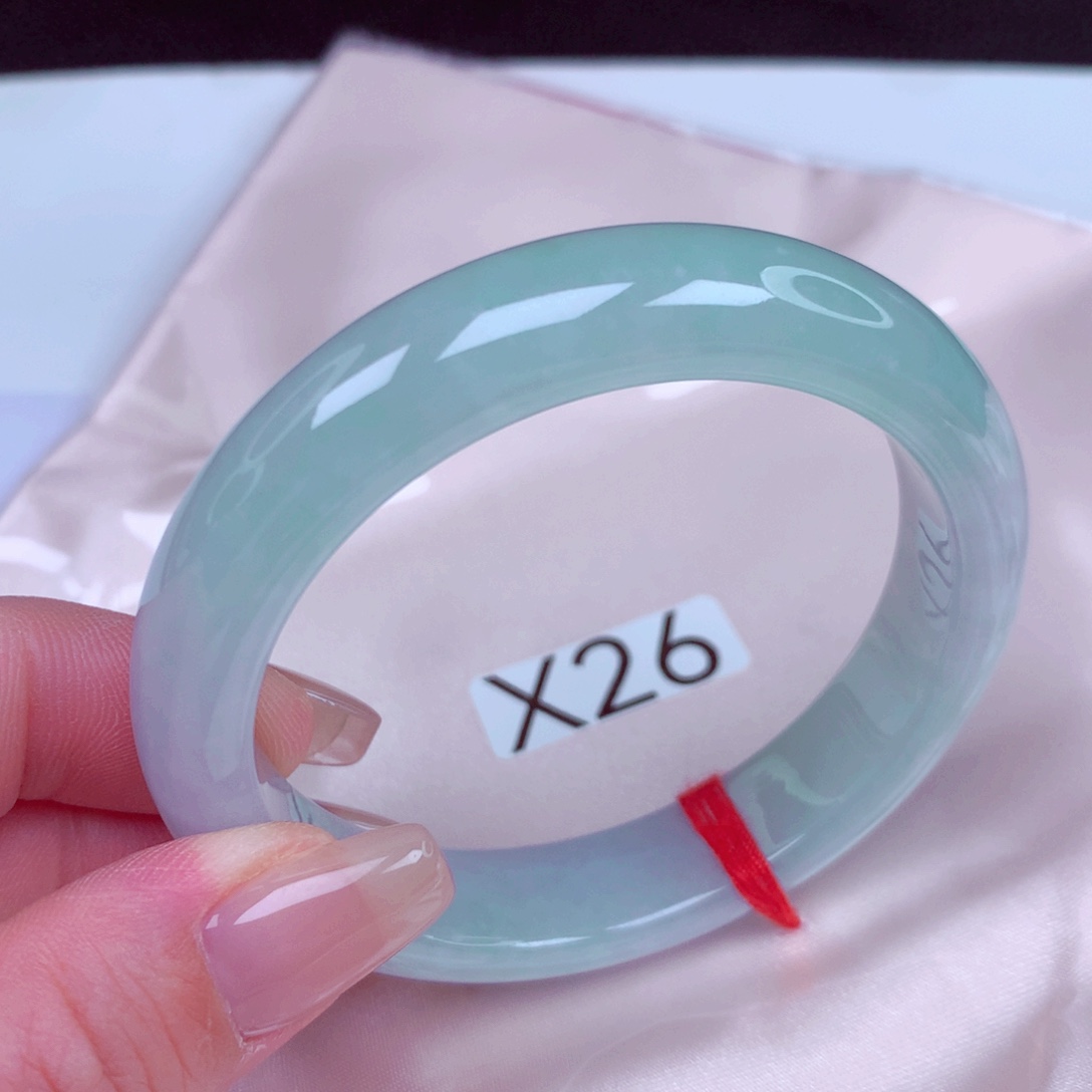 翡翠未镶嵌手镯手镯