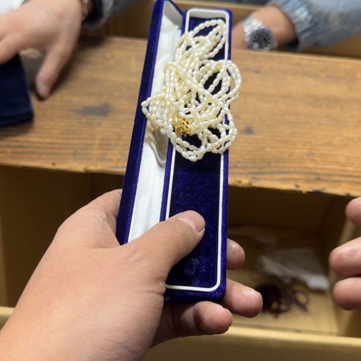 X***q哈哈哈哈哈哈哈哈哈