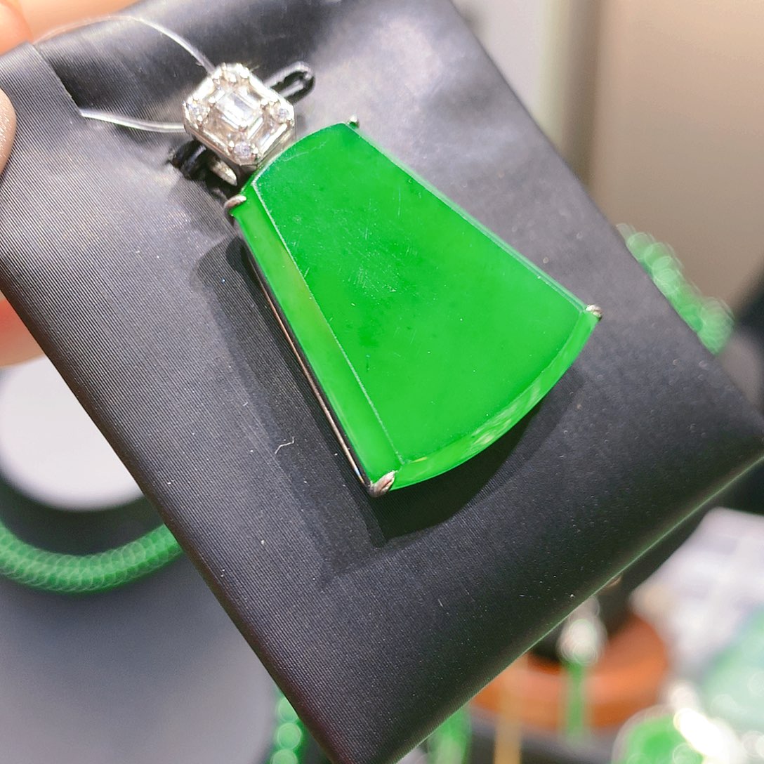 翡翠颈饰银S925镶嵌8甄选qj