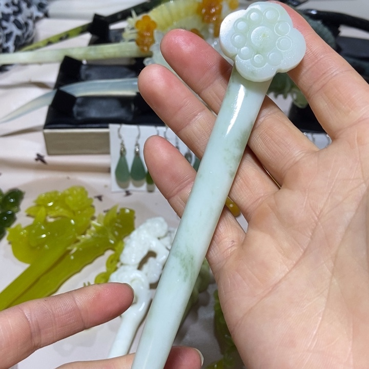 蛇纹石玉发簪未镶嵌