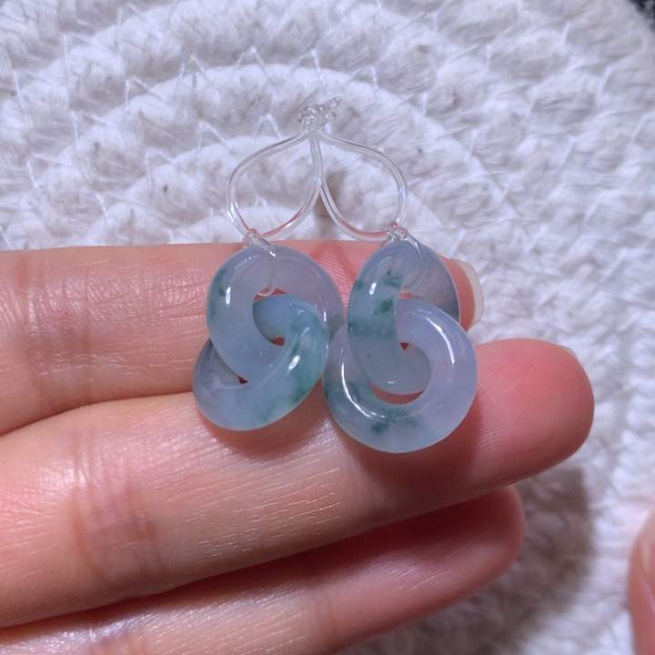 翡翠耳饰未镶嵌冰胶飘蓝绿色花环环一对