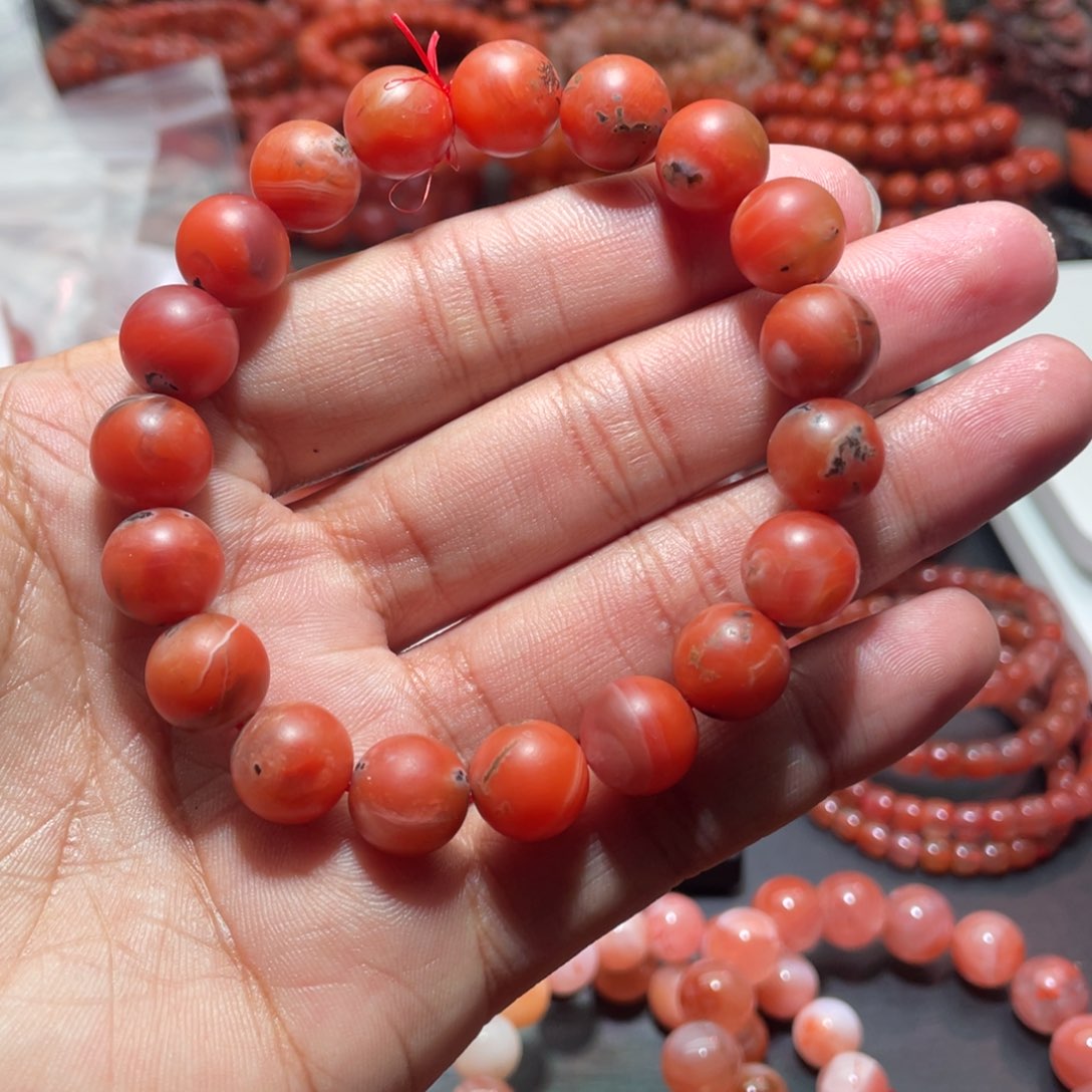 南红玛瑙手链未镶嵌