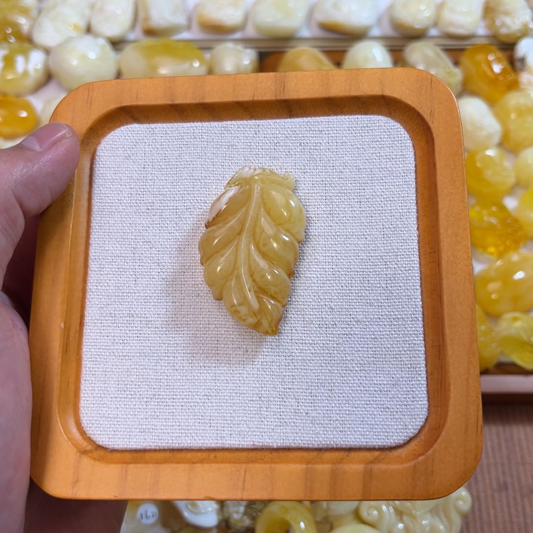 琥珀耳饰未镶嵌蜜蜡吊坠