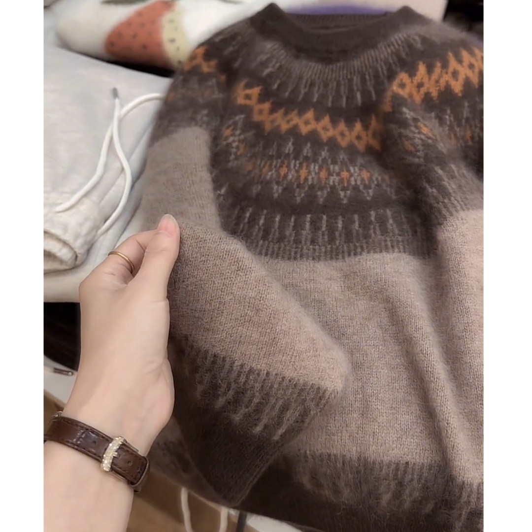 秋冬新款慵懒风圆领撞色费尔岛针织衫女保暖百搭大码软糯套头毛衣