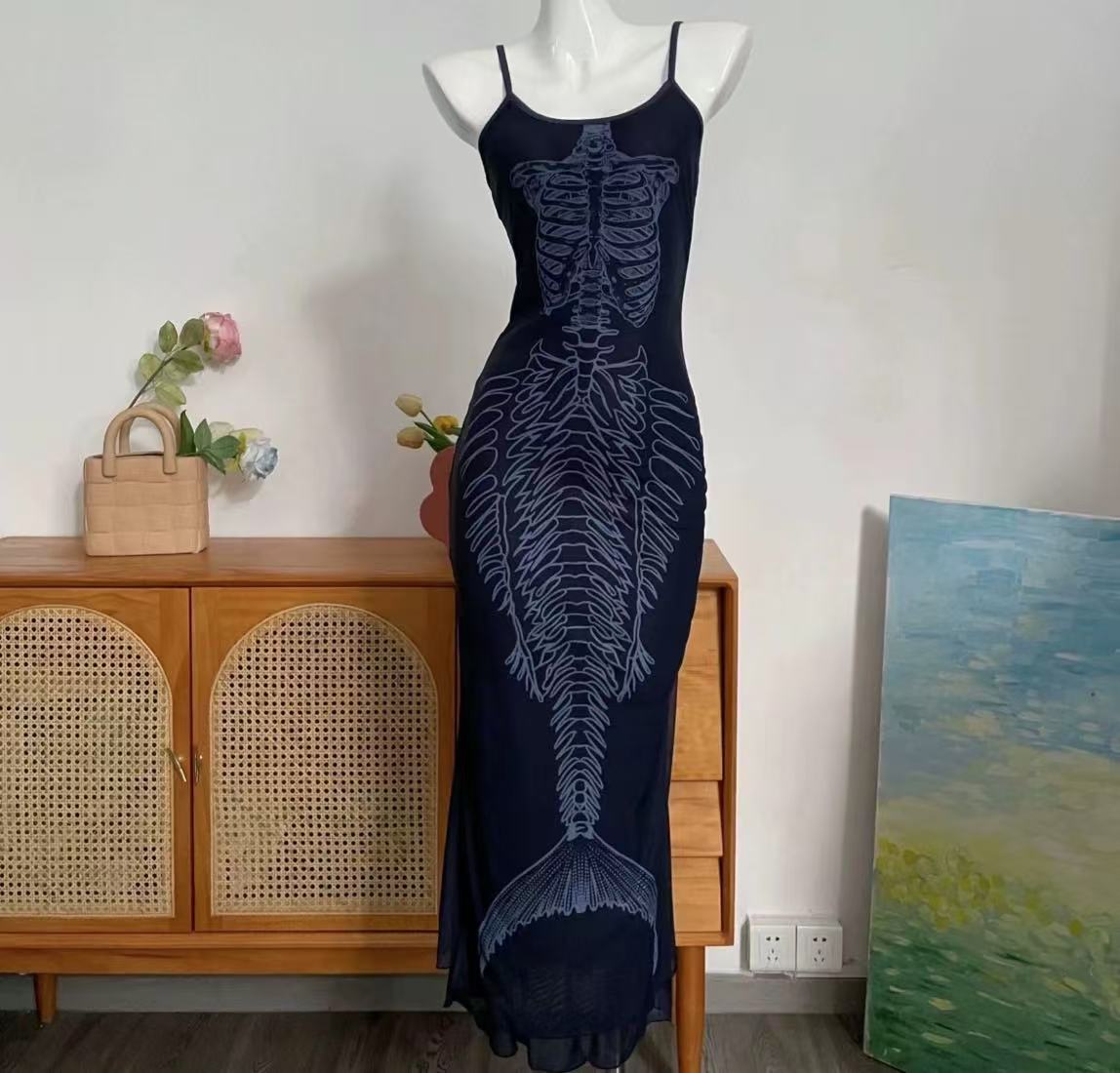 鱼骨暗黑纱裙修身酷辣