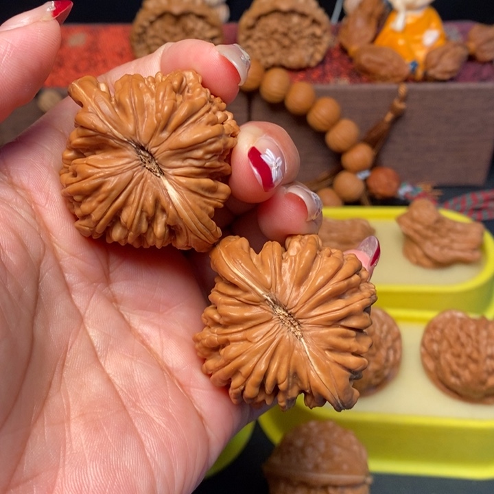 文玩核桃吊坠45四座楼