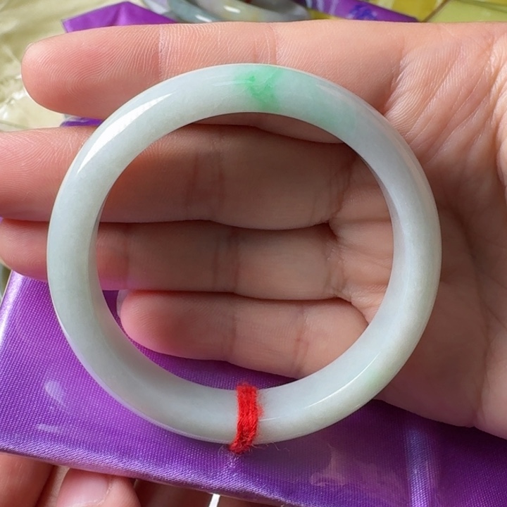 未镶嵌手镯翡翠50