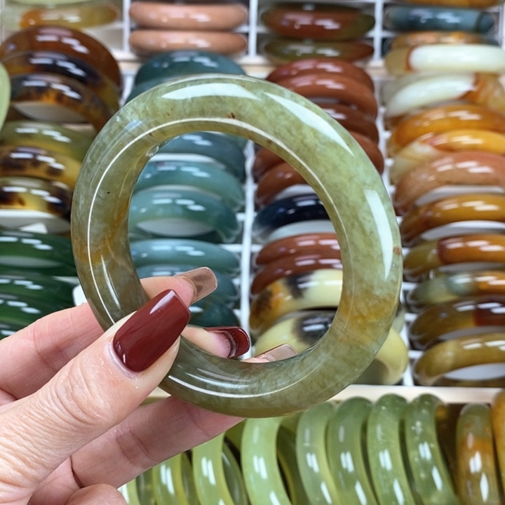 蛇纹石玉手镯未镶嵌57