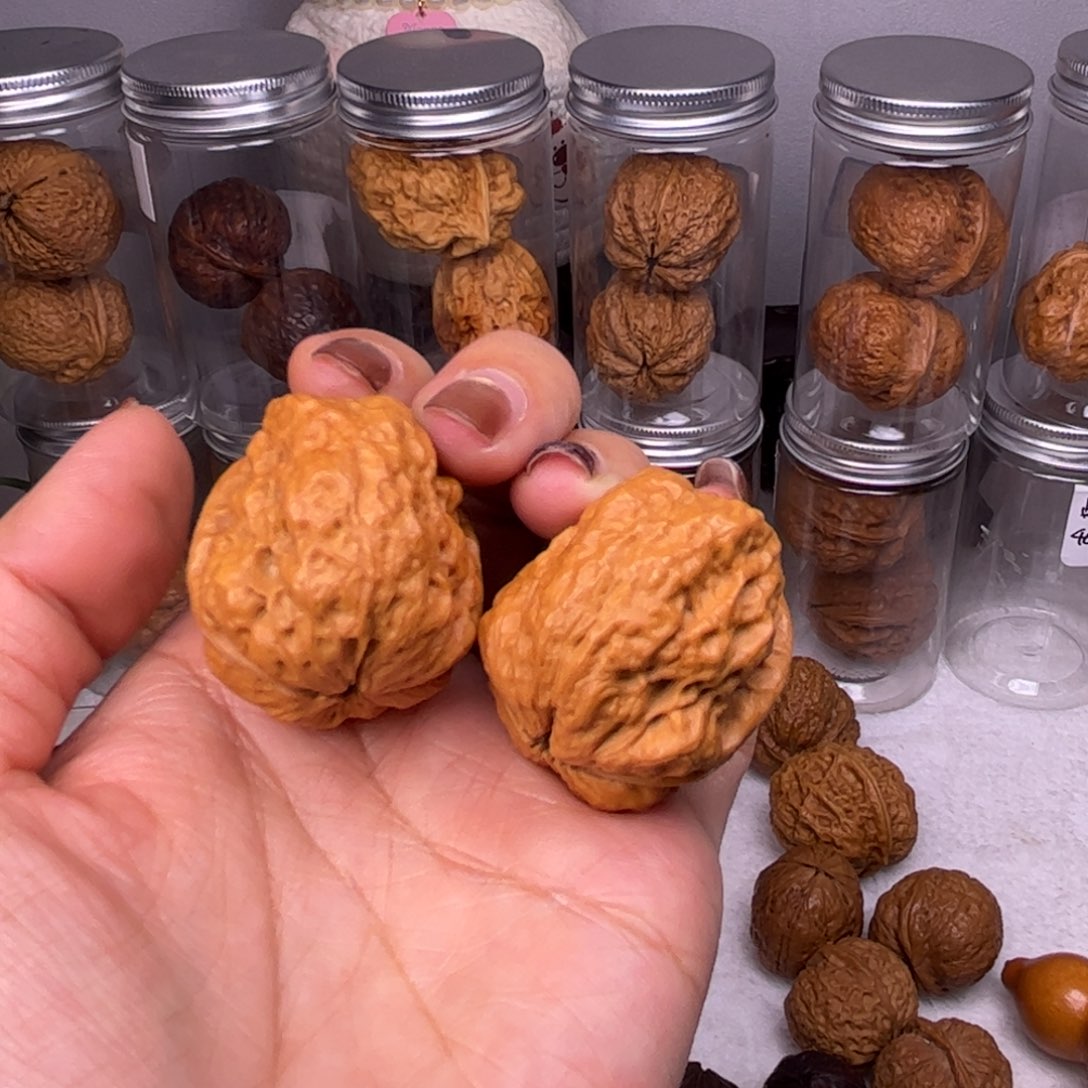 文玩核桃把件龙脊妖蟾39尺