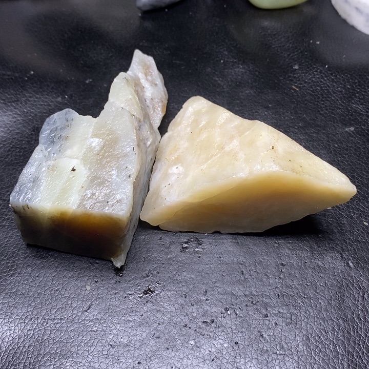 和田玉足铂镶嵌珠宝奇石