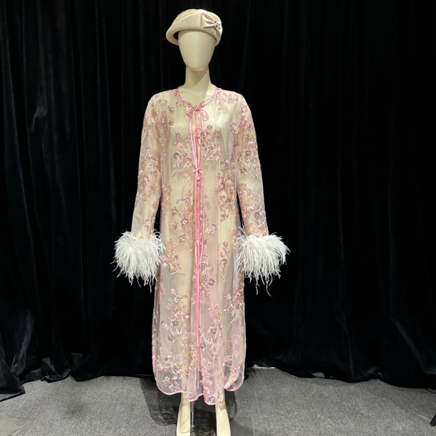 CP01重工订珠真丝鸵鸟毛加长款外套