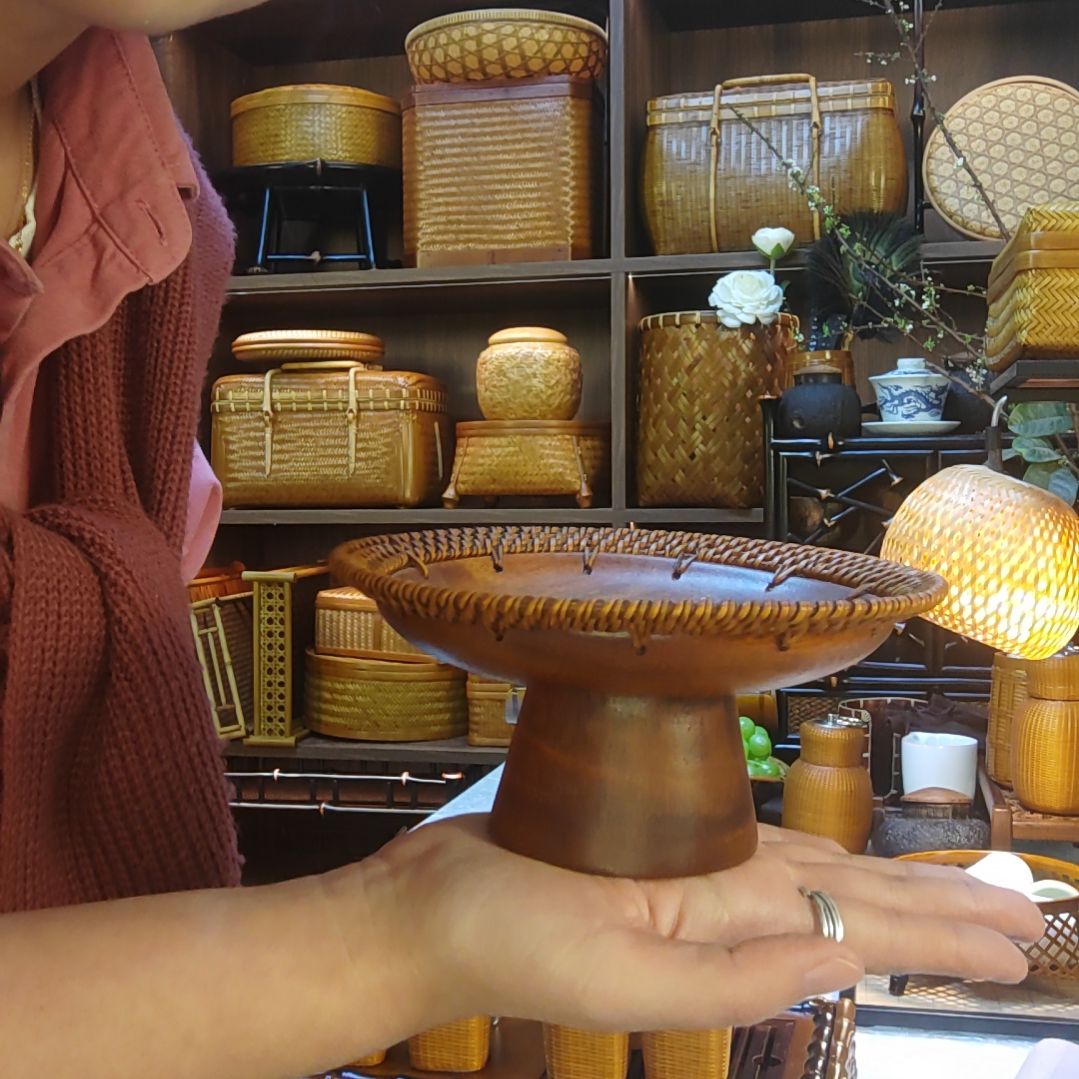 幸****.宋氏高脚盘藤边儿