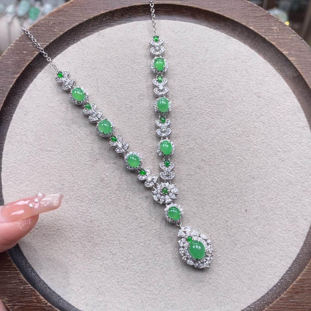 翡翠银S925镶嵌颈饰