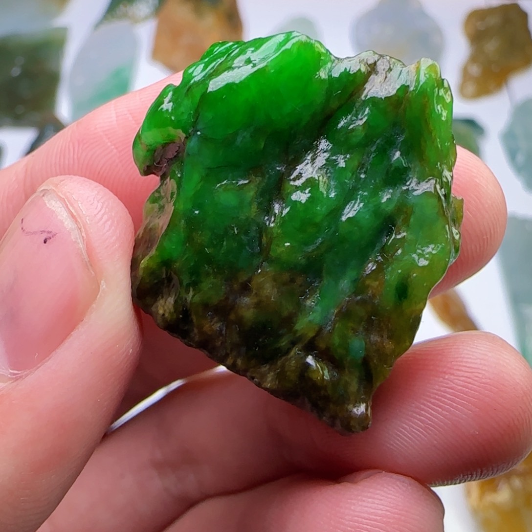 未镶嵌定制翡翠不包工