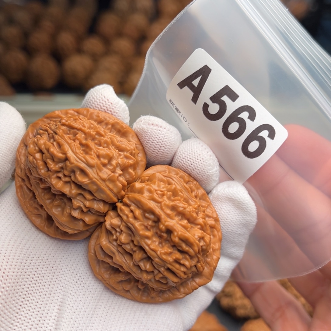 手串文玩核桃A566三角楼45
