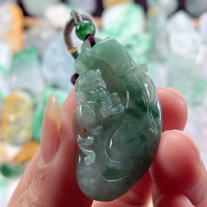 【闪购商品】翡翠吊坠(不含链)未镶嵌