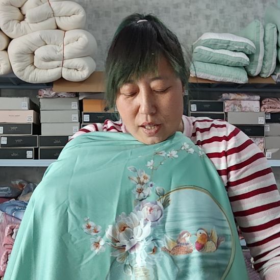 棉高端布了8m，误差5cm。