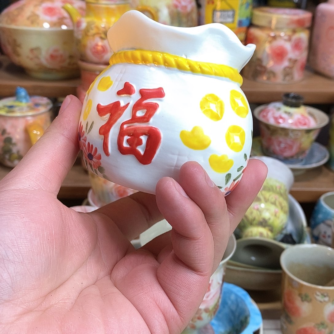 瓷片新年福利手绘陶瓷