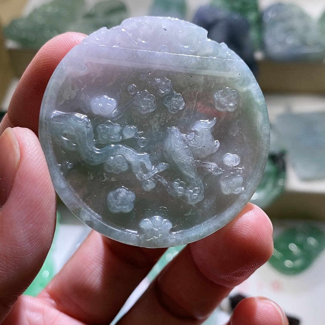 【闪购商品】翡翠颈饰未镶嵌111111111111111