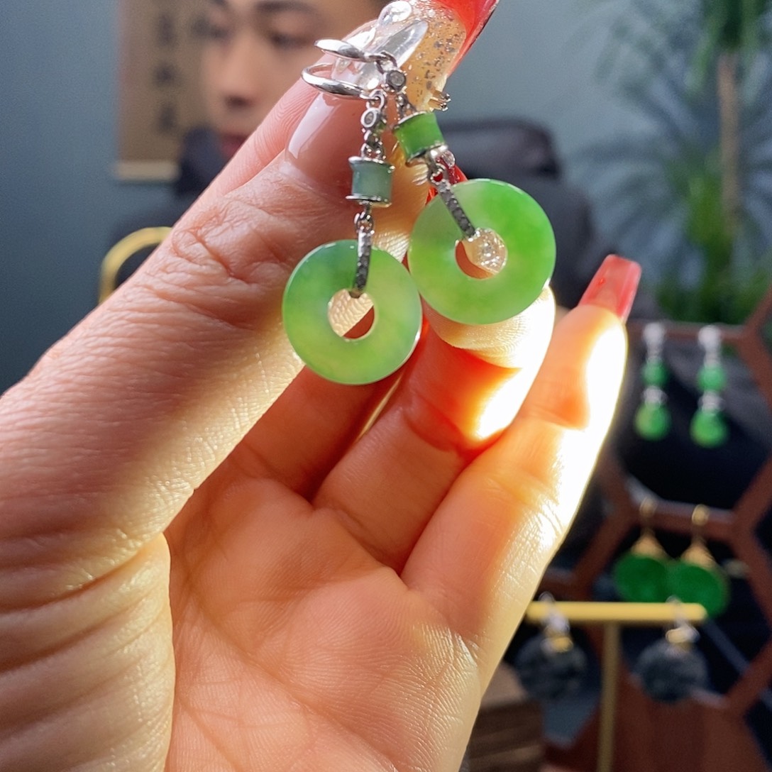 翡翠耳饰银S925镶嵌翡翠