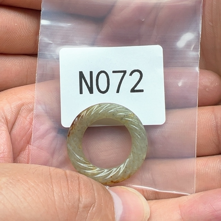 和田玉（糖玉）珠宝半成品未镶嵌老*头