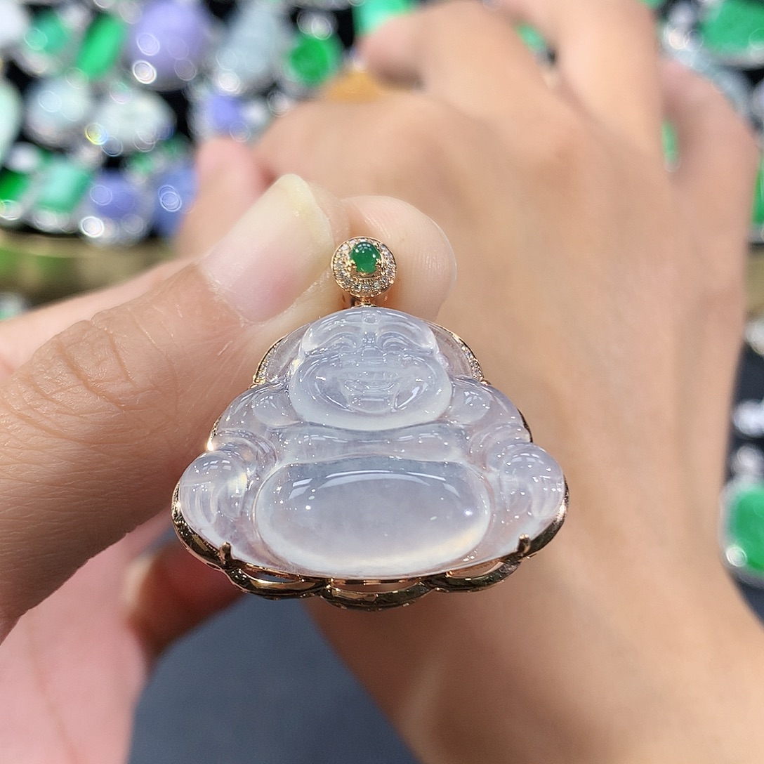 翡翠18K金镶嵌颈饰