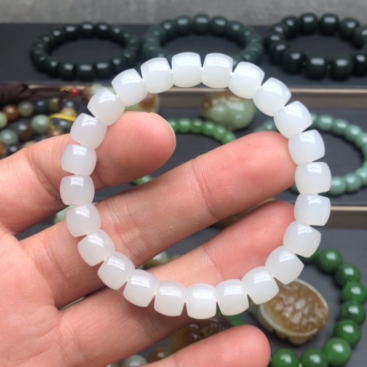 和田玉手链未镶嵌