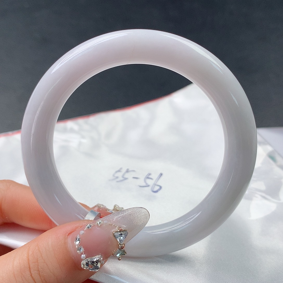 翡翠手镯未镶嵌31圆56