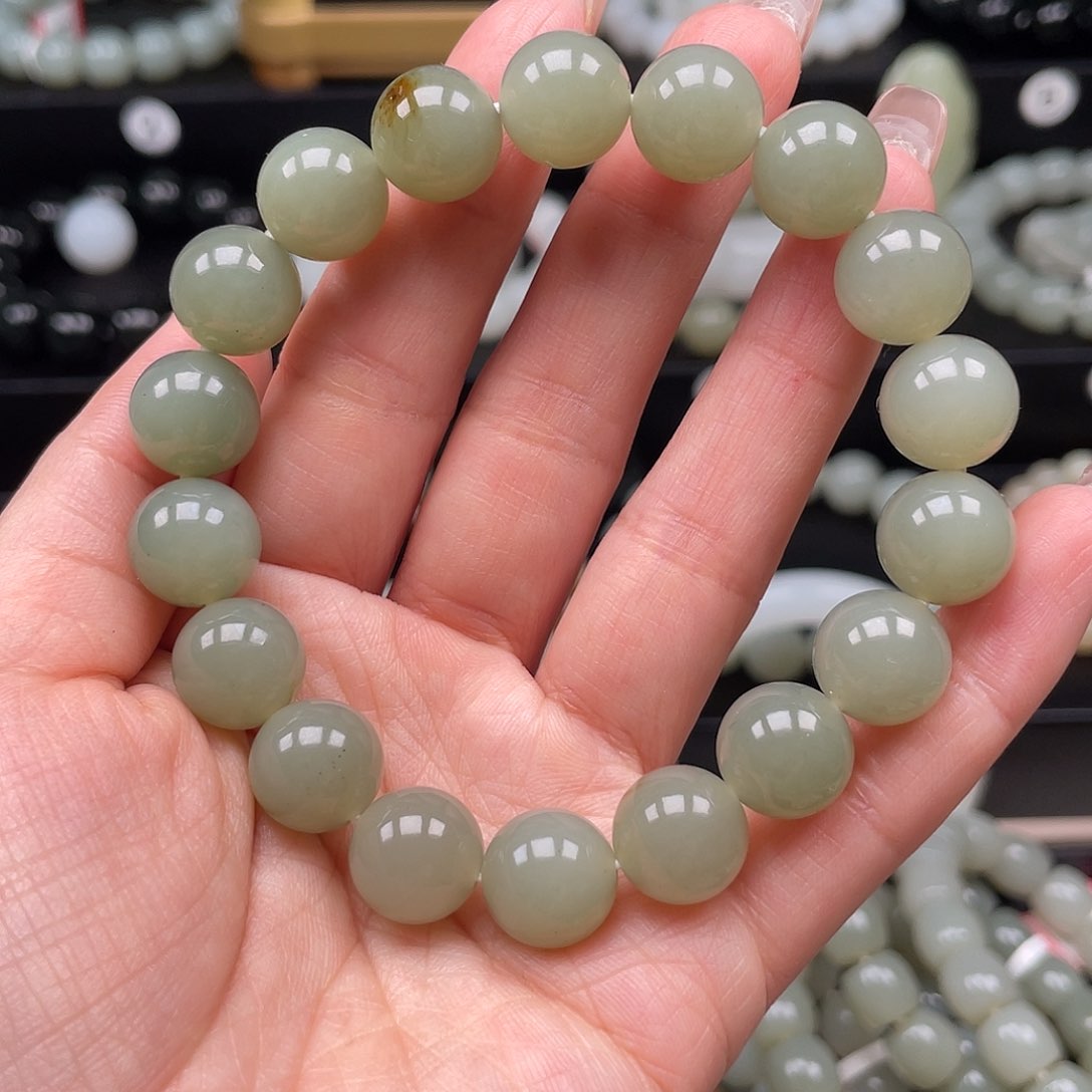 和田玉手串未镶嵌