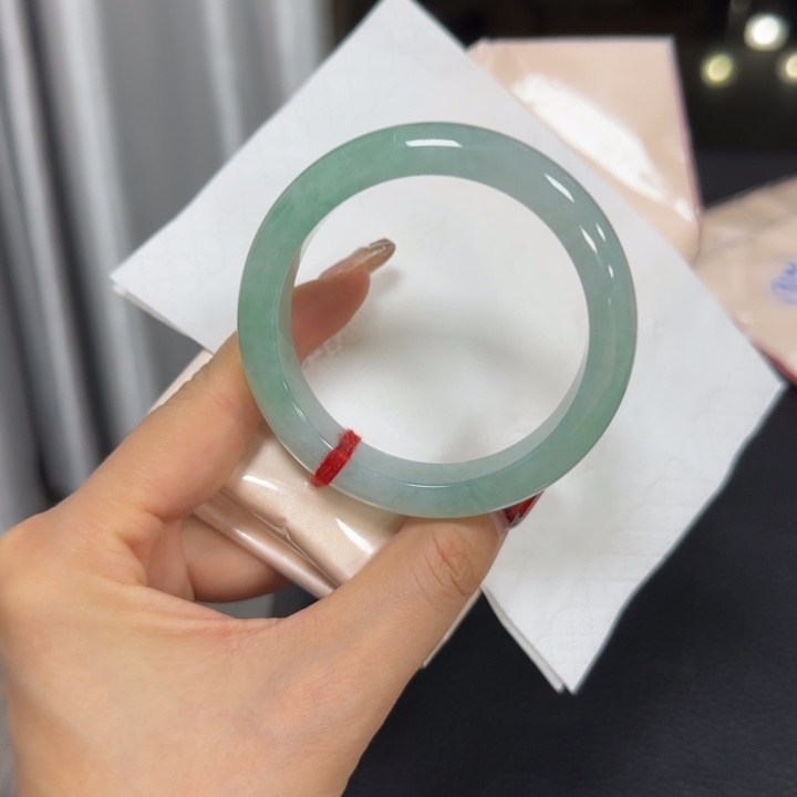 翡翠未镶嵌手镯翡翠手镯